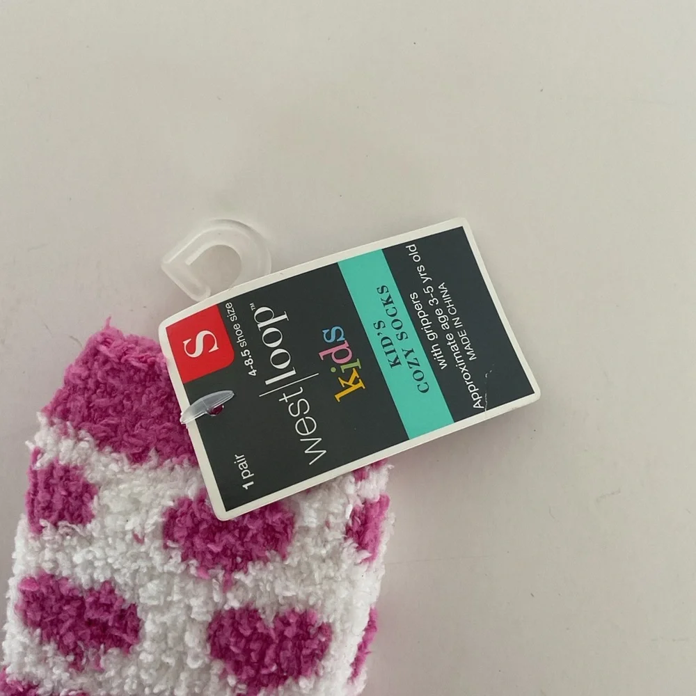 West Loop Kids Pink and White Cozy Socks with grip dots NWT